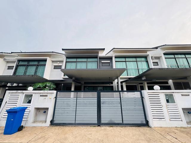 Terraced House for sale in Denai Alam, Shah Alam