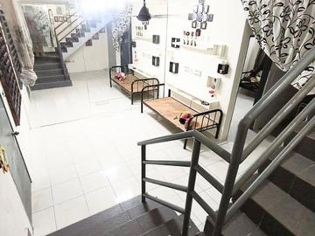 Terraced House for sale in Tanjong Sepat, Selangor