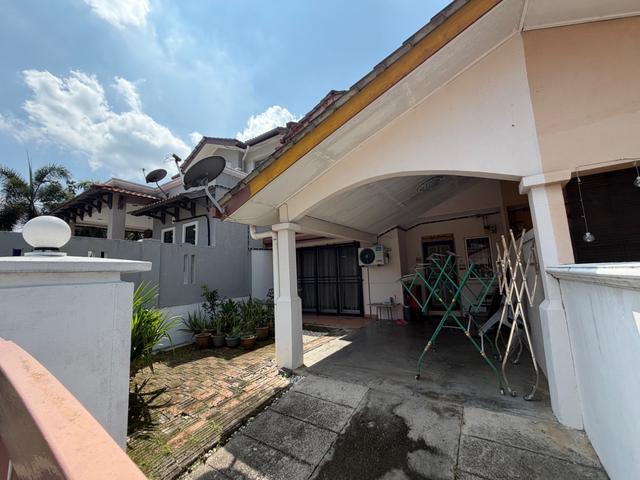 Terraced House for sale in Petaling, Subang Jaya