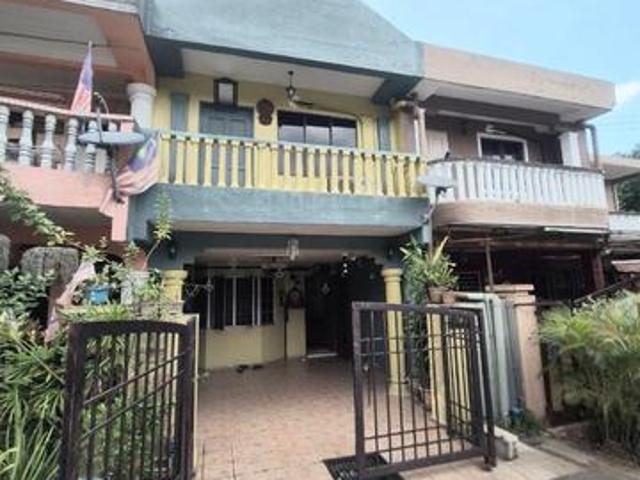 Terraced House for sale in Langat, Selangor