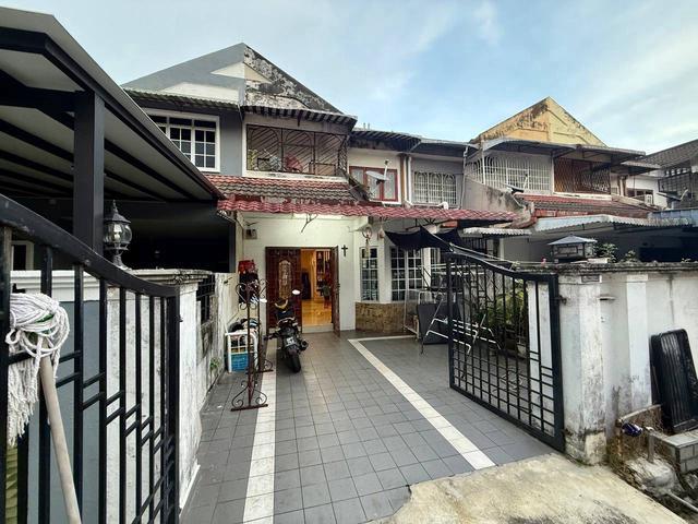 Terraced House for sale in Petaling, Damansara Damai