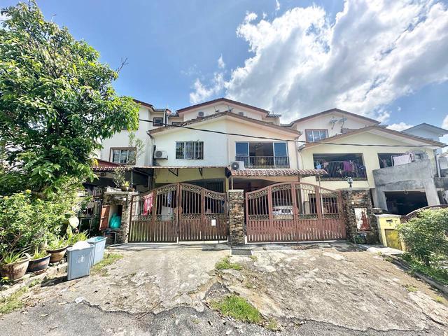 Terraced House for sale in Majlis Perbandaran Selayang, Gombak