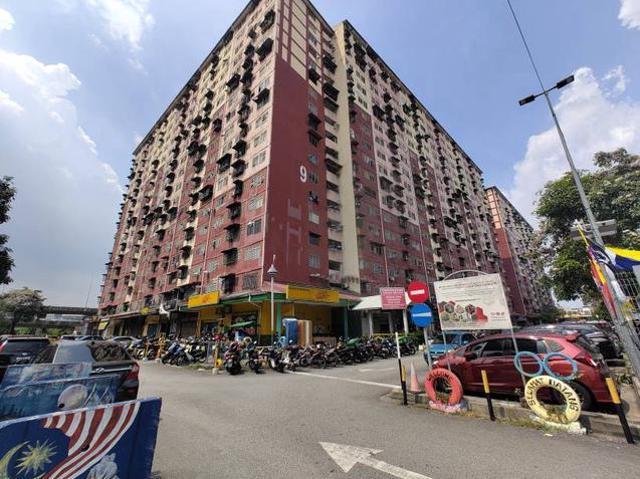 Apartment for sale in Petaling, Damansara Damai