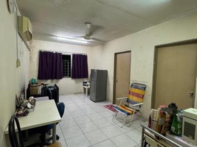 Apartment for sale in Petaling, Damansara Damai