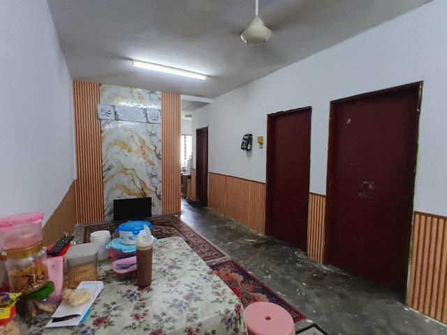 Flat for sale in Petaling, Alam Impian