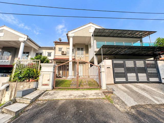 Terraced House for sale in Seri Kembangan, Majlis Bandaraya Subang Jaya