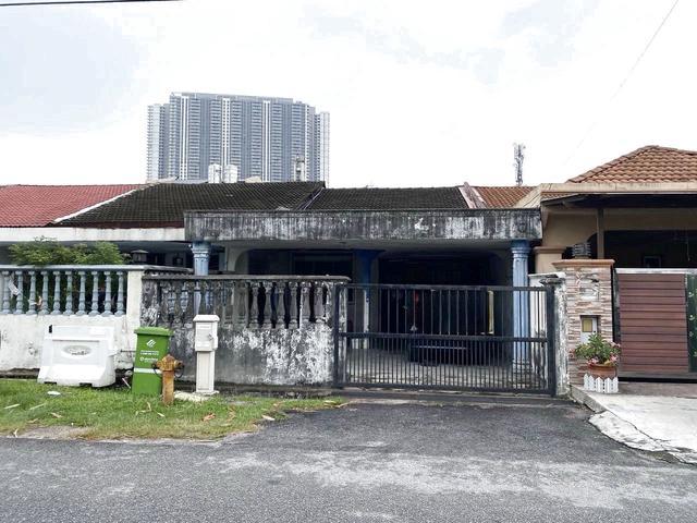 Terraced House for sale in Country Heights Damansara, Kuala Lumpur