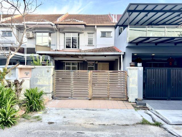 Terraced House for sale in Cheras