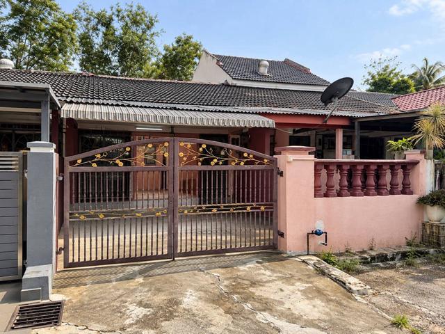 Terraced House for sale in Petaling, Subang Jaya