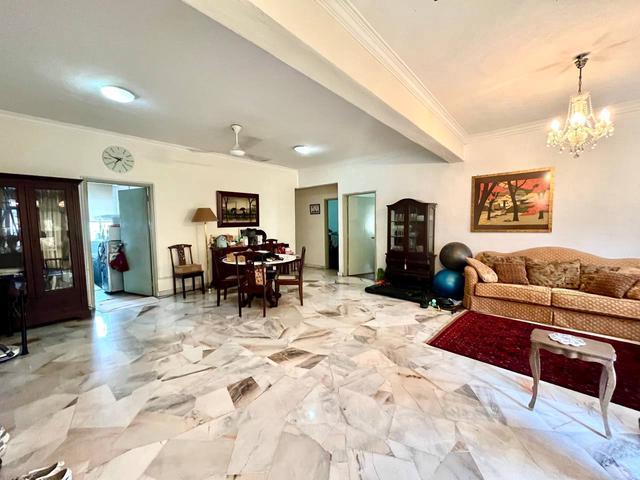 Apartment for sale in Petaling, Damansara Damai