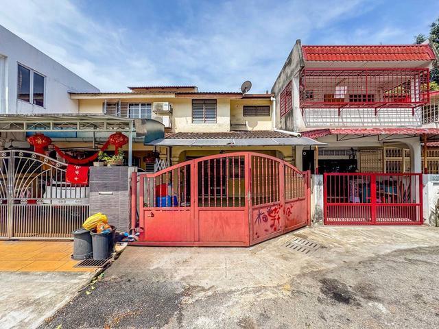 Terraced House for sale in Country Heights Damansara, Kuala Lumpur
