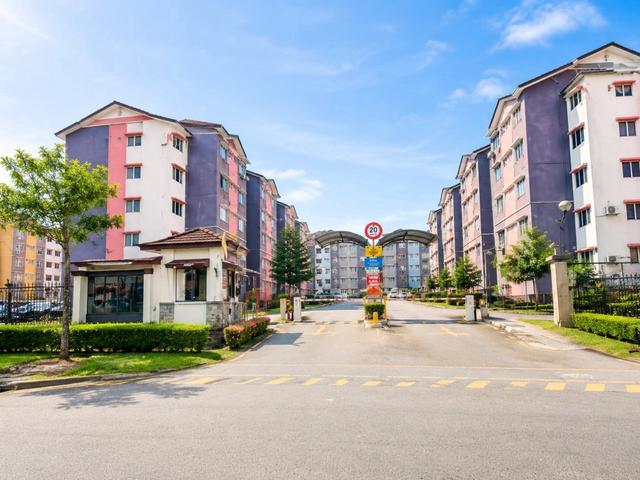 Apartment for sale in Sungai Buloh, Shah Alam