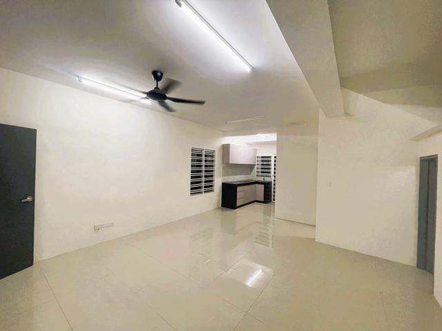 Terraced House for rent in Tanjong Sepat, Selangor