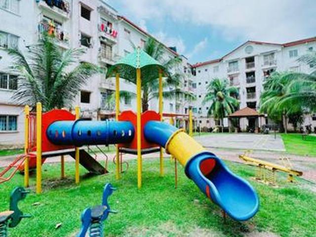 Apartment for sale in Kajang, Langat