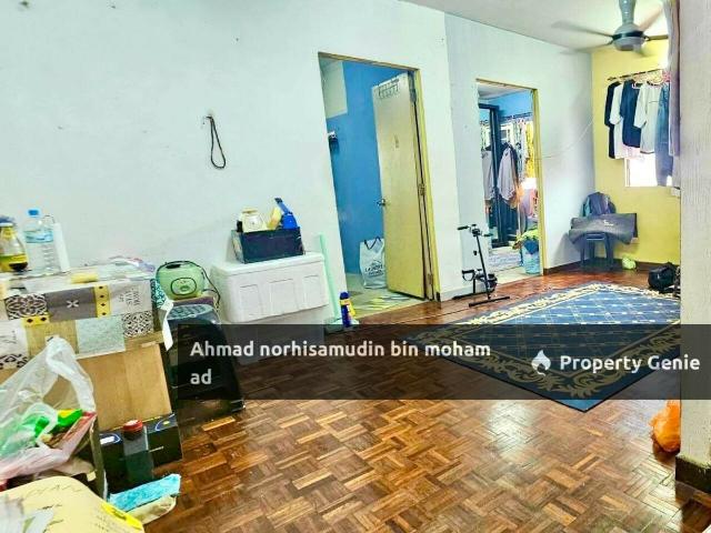 Flat for sale in Petaling, Alam Impian