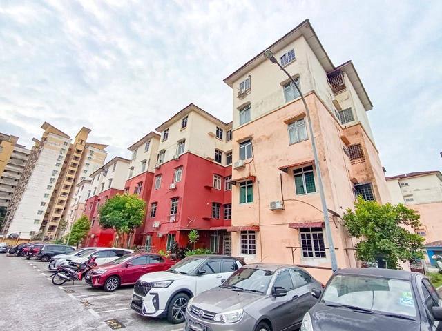 Apartment for sale in Petaling, Subang Jaya
