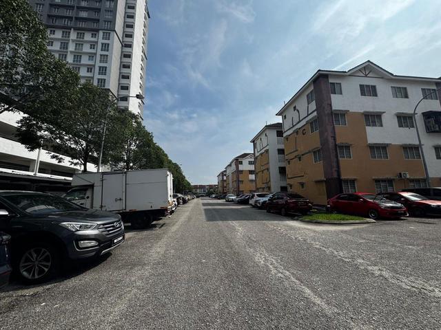 Apartment for sale in Port Klang, Selangor