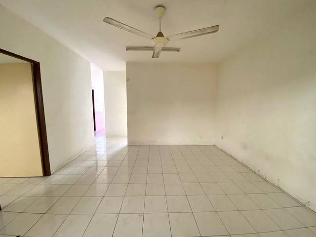 Apartment for sale in Beranang, Majlis Perbandaran Kajang