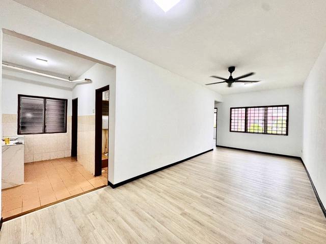 Apartment for sale in Petaling, Alam Impian