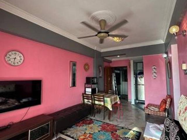 Apartment for sale in Kajang, Langat