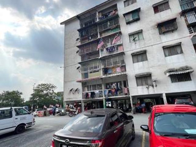 Flat for sale in Langat, Selangor