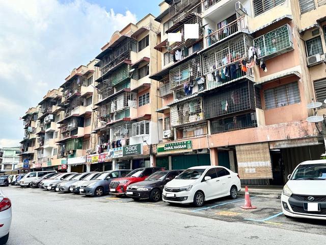Apartment for sale in Langat, Selangor
