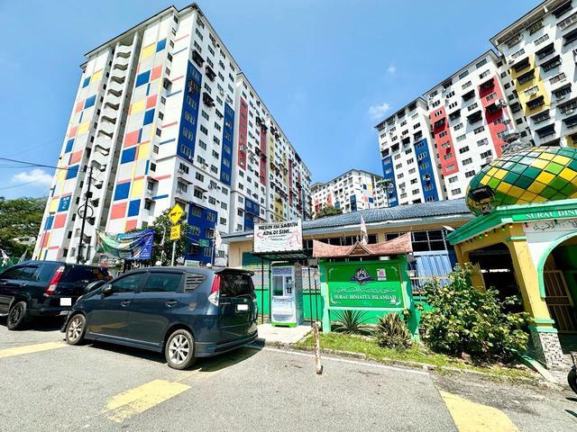 Apartment for sale in Country Heights Damansara, Kuala Lumpur