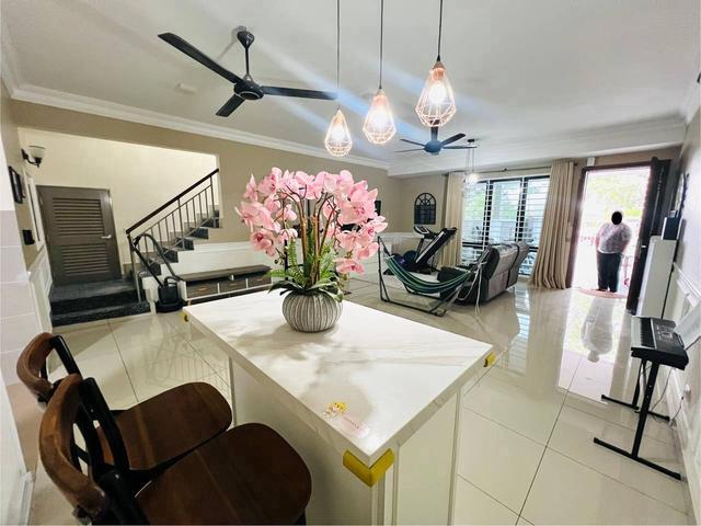 Townhouse for sale in Kajang, Langat