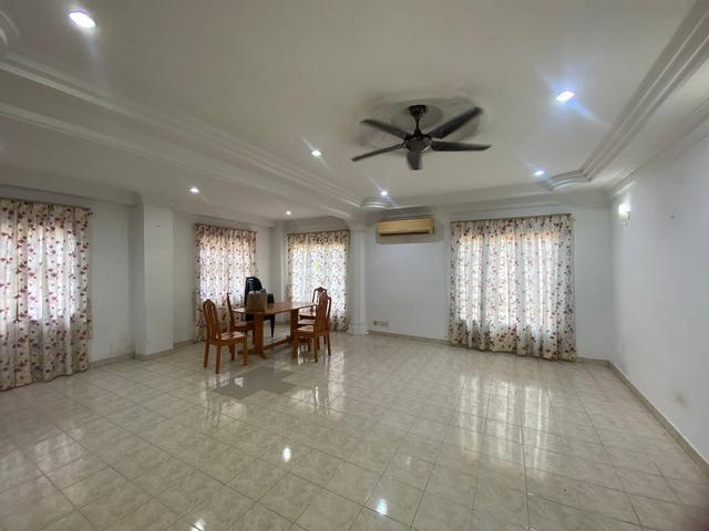 Bungalow for sale in Selangor