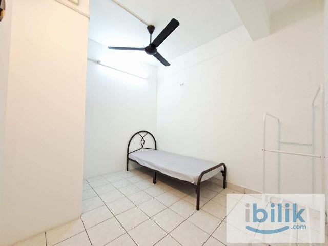 Room for rent in Seksyen U13, Shah Alam