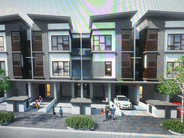 Townhouse for rent in Petaling, Subang Jaya