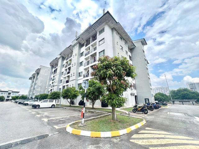 Apartment for sale in Kajang, Langat