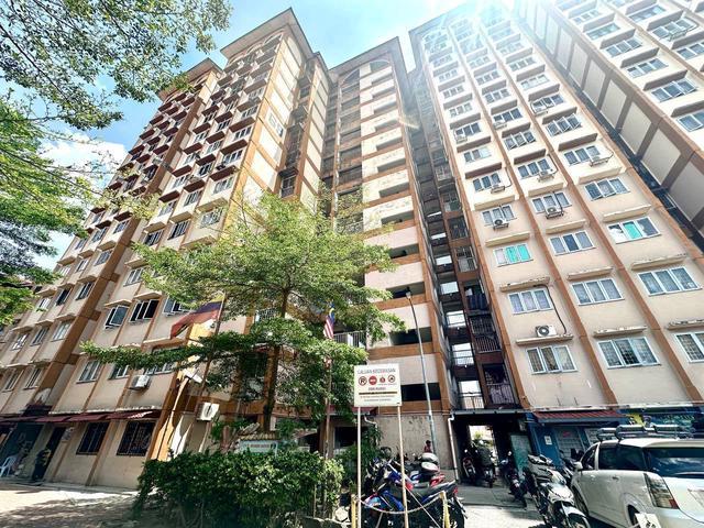Apartment for sale in Country Heights Damansara, Kuala Lumpur