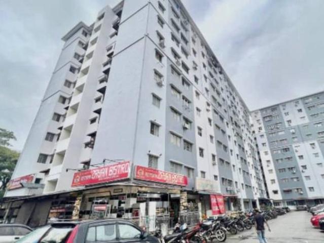 Apartment for sale in Petaling, Damansara Damai