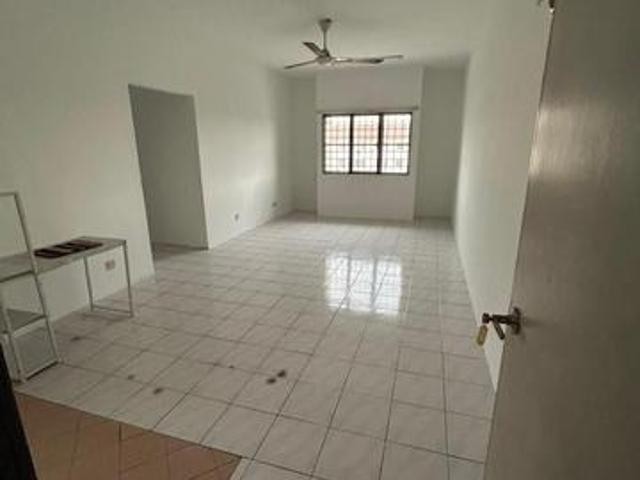 Apartment for sale in Petaling, Alam Impian