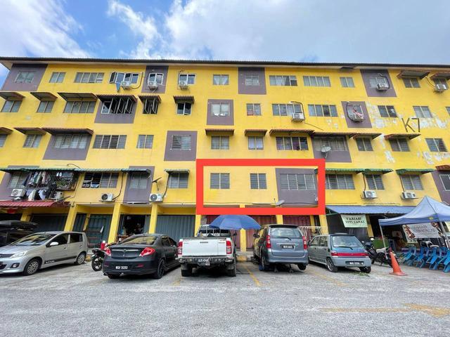 Flat for sale in Petaling, Alam Impian