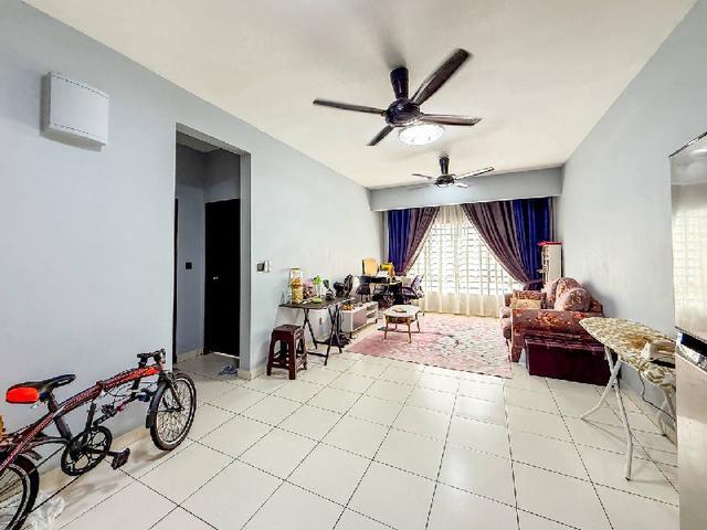 Apartment for sale in Tanjong Sepat, Selangor