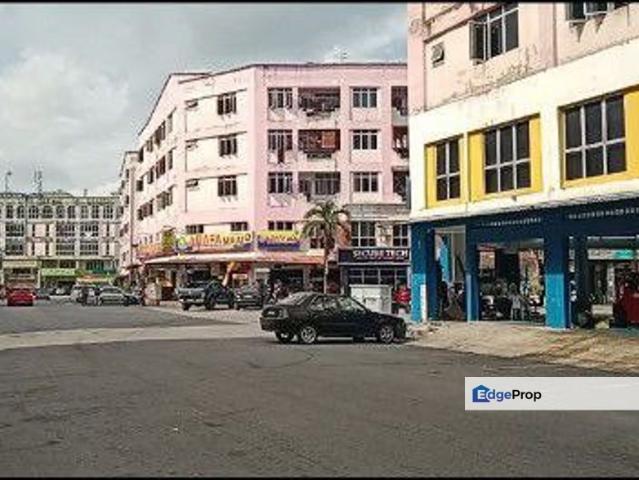 Shop for sale in Kajang, Langat