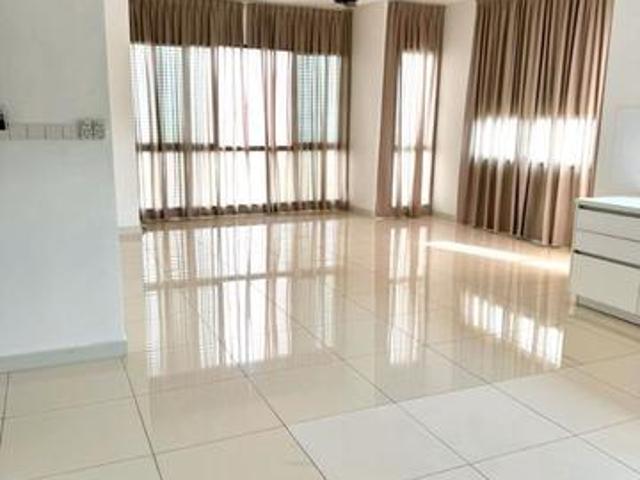 Serviced Residence for sale in Petaling, Subang Jaya
