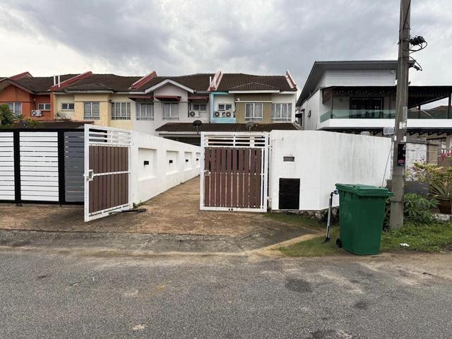 Terraced House for sale in Selayang, Selangor