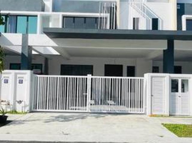 Terraced House for sale in Sendayan Village, Negeri Sembilan