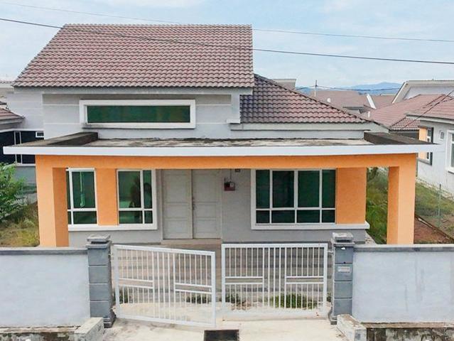 Bungalow for sale in Pilah, Negeri Sembilan