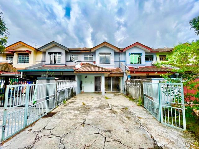 Terraced House for sale in Petaling, Subang Jaya