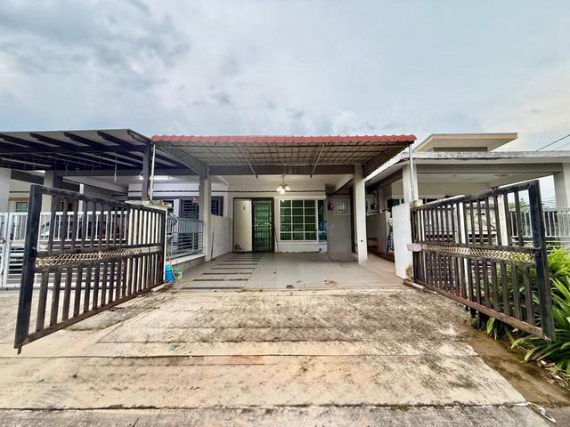 Terraced House for sale in Kluang, Johor