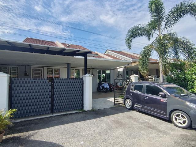 Terraced House for sale in Tanjong Sepat, Selangor