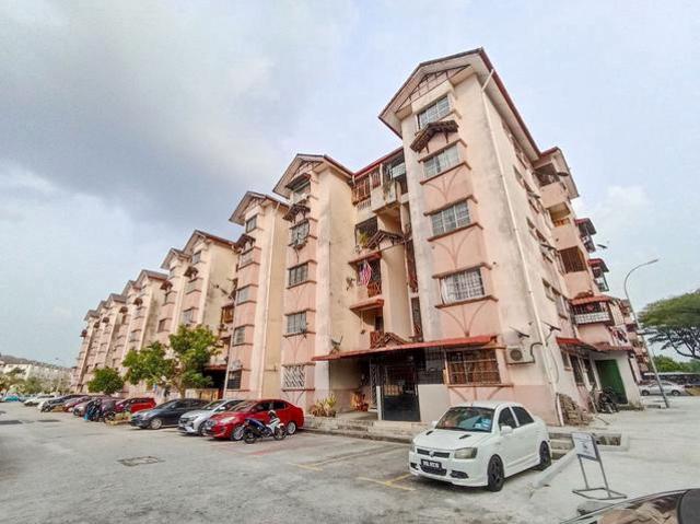 Apartment for sale in Petaling, Alam Impian