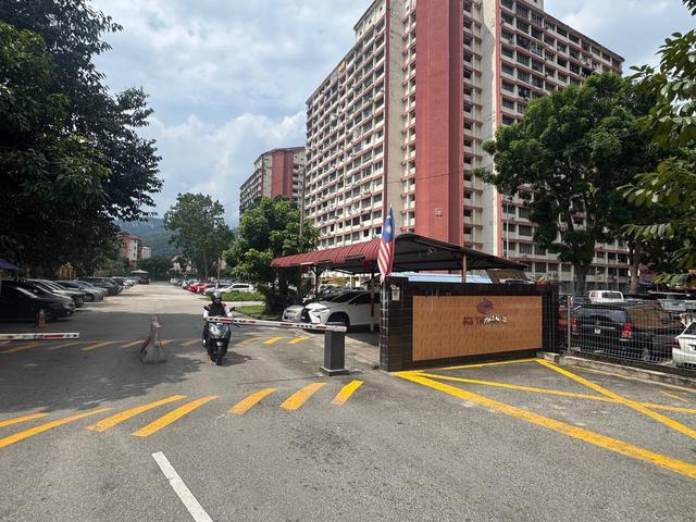 Apartment for sale in Country Heights Damansara, Kuala Lumpur
