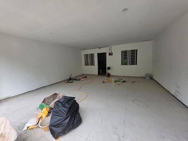 Terraced House for sale in Malaka