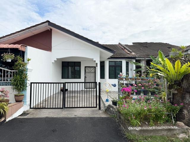 Terraced House for sale in Cheng, Malaka
