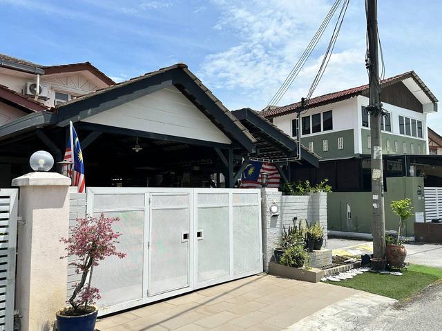 Terraced House for sale in Petaling, Subang Jaya